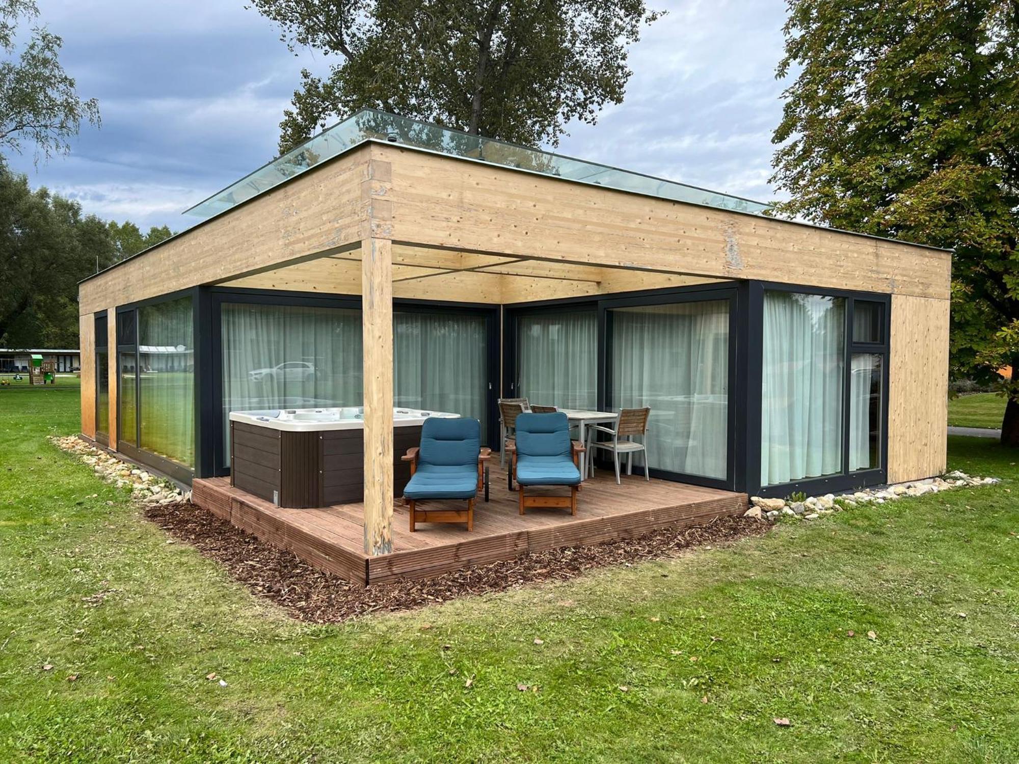 Villa Resort & Organic Spa - Luxusni Apartman S Virivkou Ceske Budejovice Luaran gambar